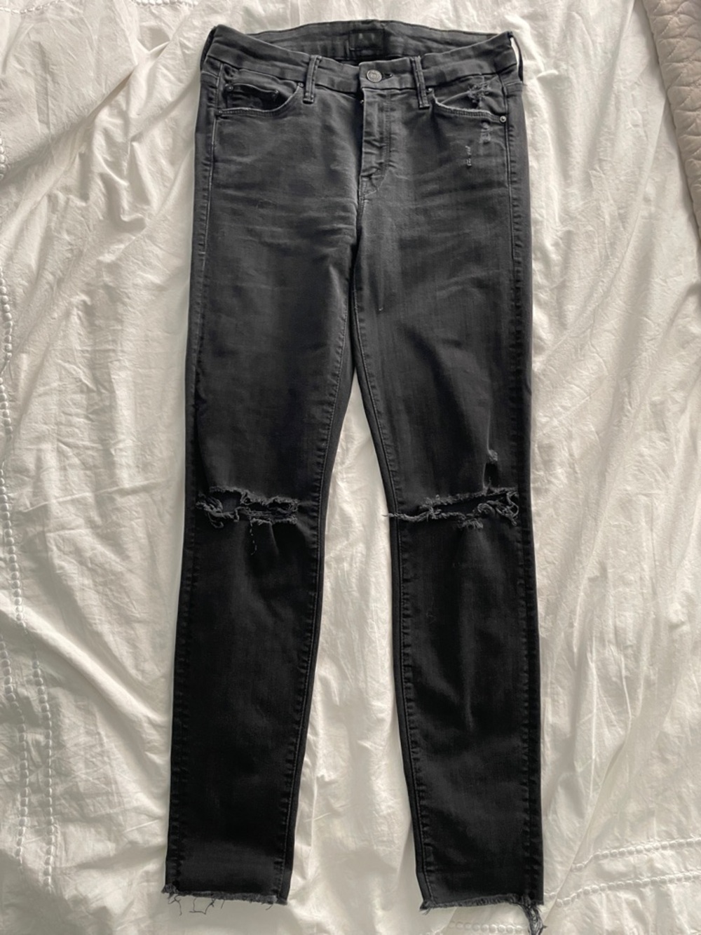 Mother looker ankle fray jeans size 26 great condition